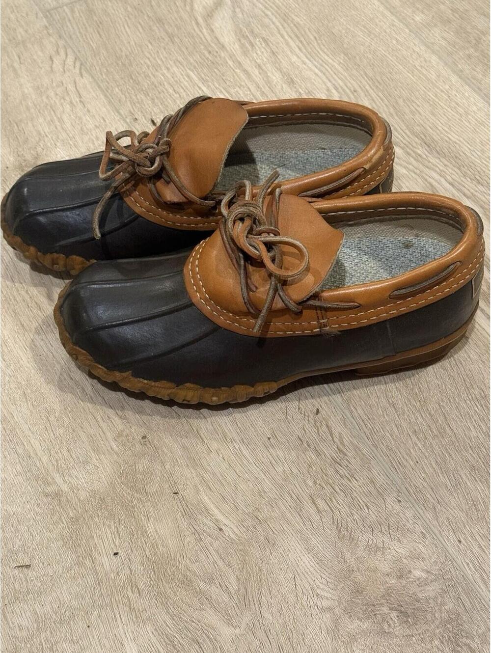 LL Bean Maine Hunting Shoe Womens Blue Rubber Gumshoe Low Duck Boot USA Sz 5 LM